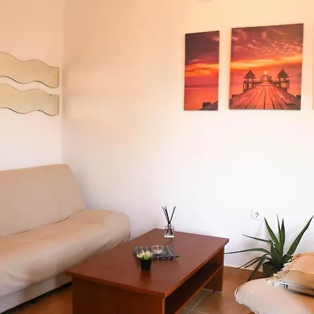 Louvis House Akti Salonikiou
